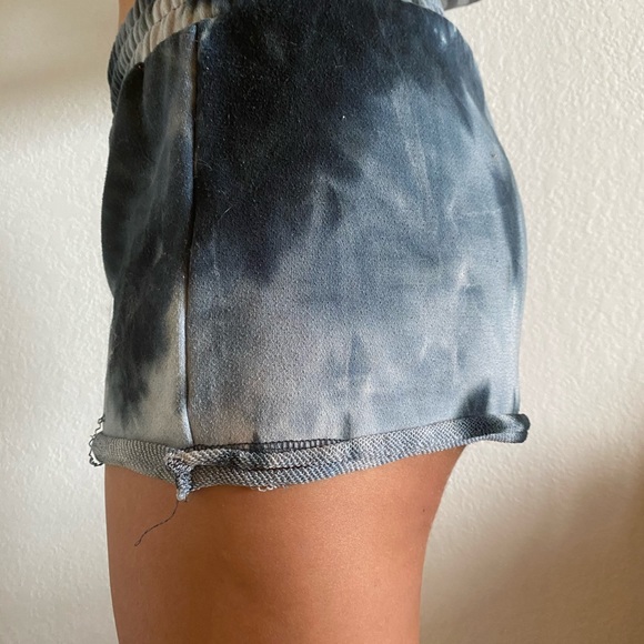 Rue 21 tie dye shorts 🤍 - Picture 2 of 5
